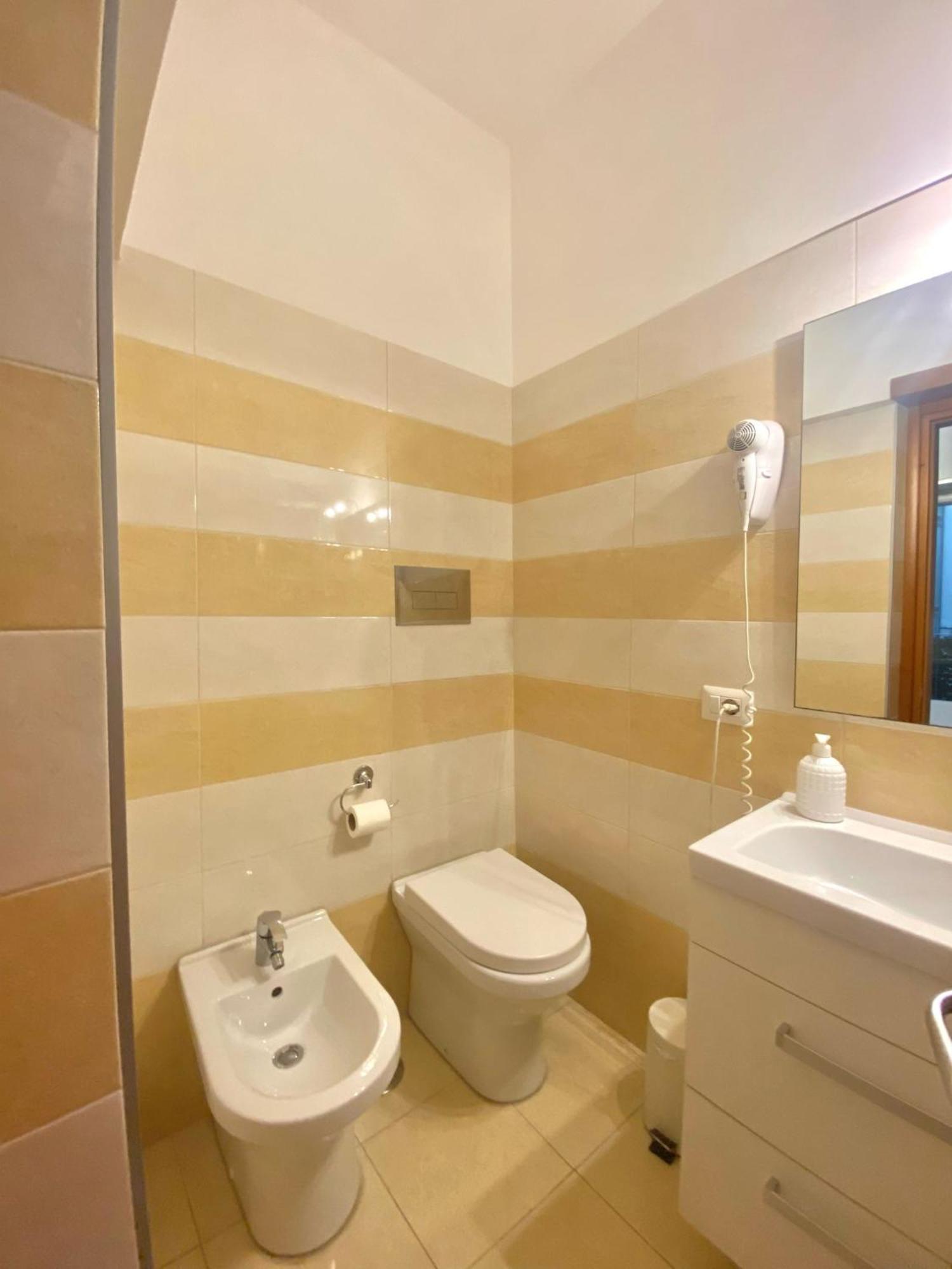 B&B Napoli Duomo Room photo